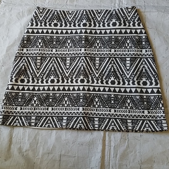 Blue Rain Dresses & Skirts - Women's Black and a White Design stretchy Skirt